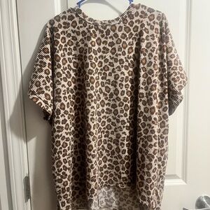 Raised Rib Leopard Print Top